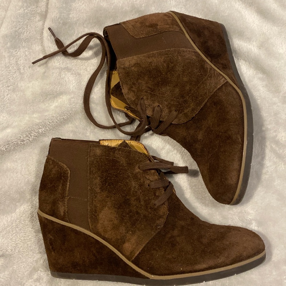 Franco Sarto brown suade tie wedge booties